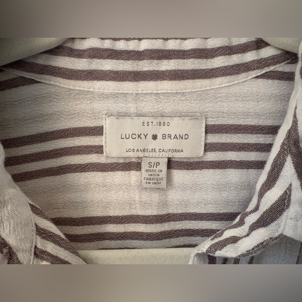 Lucky Brand Women’s Size S Beige and Brown Striped Blouse - Picture 2 of 7